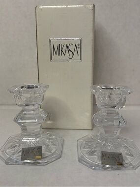 NEW in Box Pair of Mikasa “Edinburgh” Crystal 3” Candle Holders luxury